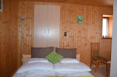 Földszinti 2. hálószoba